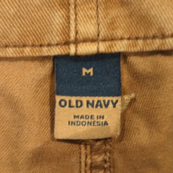 Old Navy cargo shorts - Picture 4 of 6